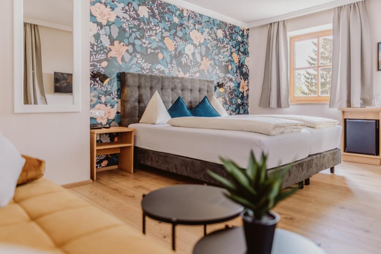 איוגנדורף Landhotel Gschirnwirt מראה חיצוני תמונה