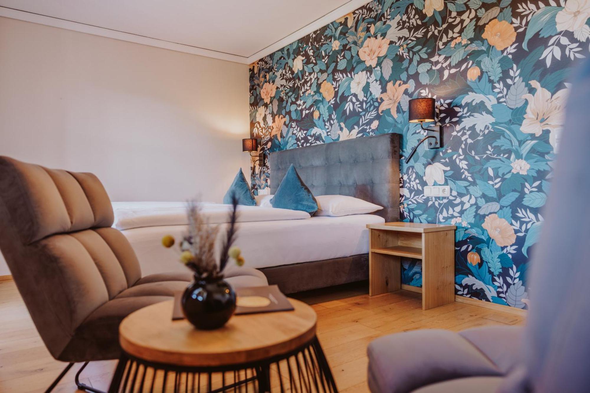 איוגנדורף Landhotel Gschirnwirt מראה חיצוני תמונה